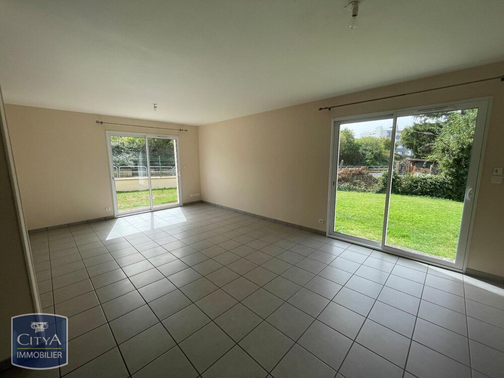 À LOUER : Maison T4 située à Combronde, dans le départem....