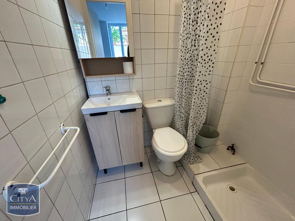 location Appartement - 1 pièce(s) - 17 m² Villeneuve-sur-Lot (47300)