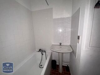  Appartement à louer 1 pièce 32 m²
