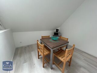  Appartement à louer 2 pièces 28 m²
