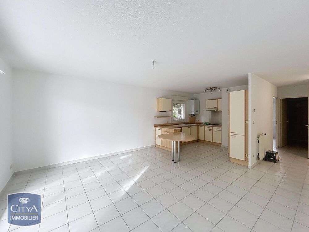 location Appartement - 3 pièce(s) - 68 m² Nimes (30900)