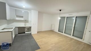  Appartement à louer 4 pièces 78 m²