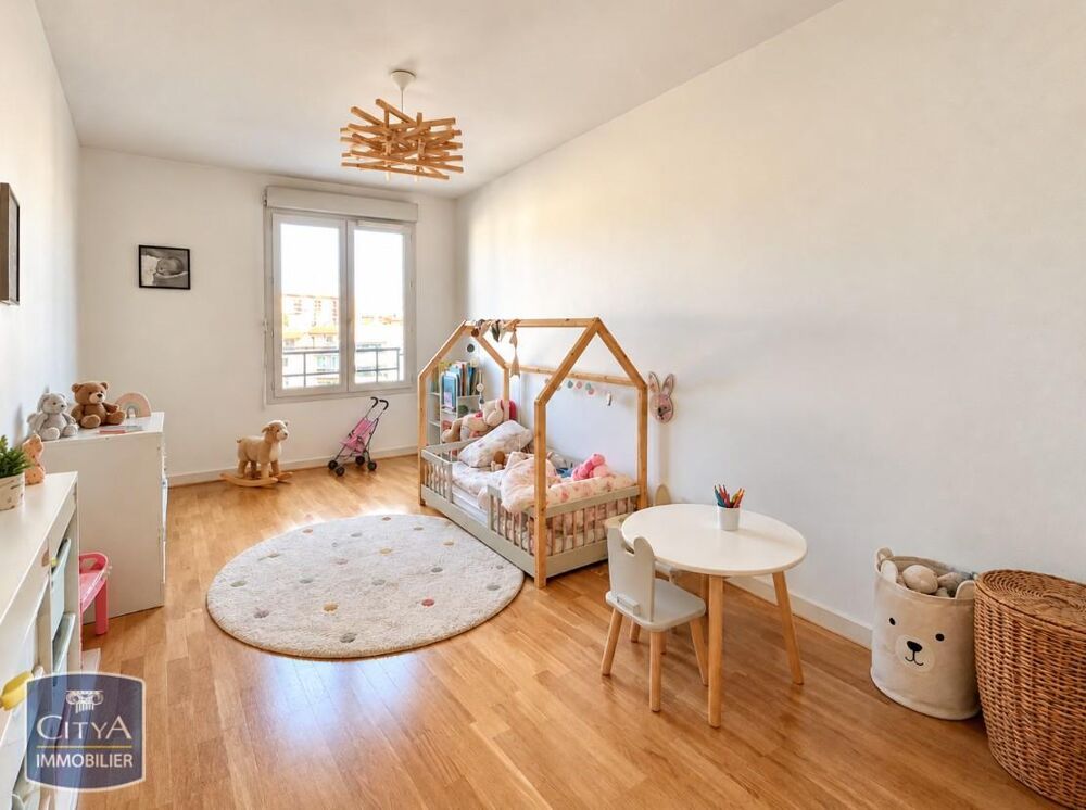location Appartement - 3 pièce(s) - 69 m² Villeurbanne (69100)