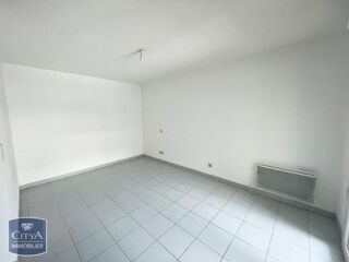  Appartement à louer 1 pièce 38 m²