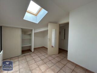  Appartement à louer 1 pièce 29 m²