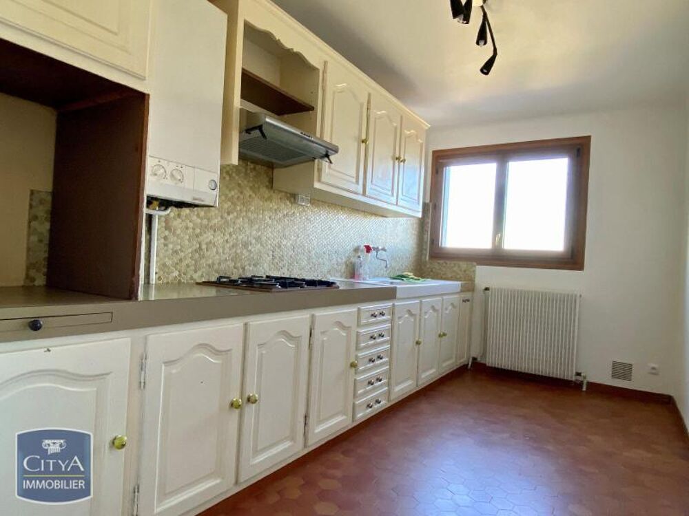 location Appartement - 3 pièce(s) - 74 m² Vaires-sur-Marne (77360)
