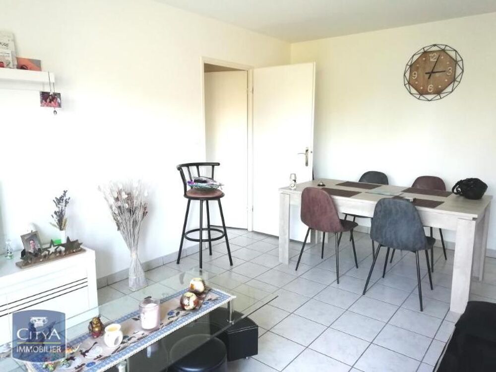 EXCLUSIVITÉ - ISBERGUES A LOUER APPARTEMENT T2, 1 chambr....
