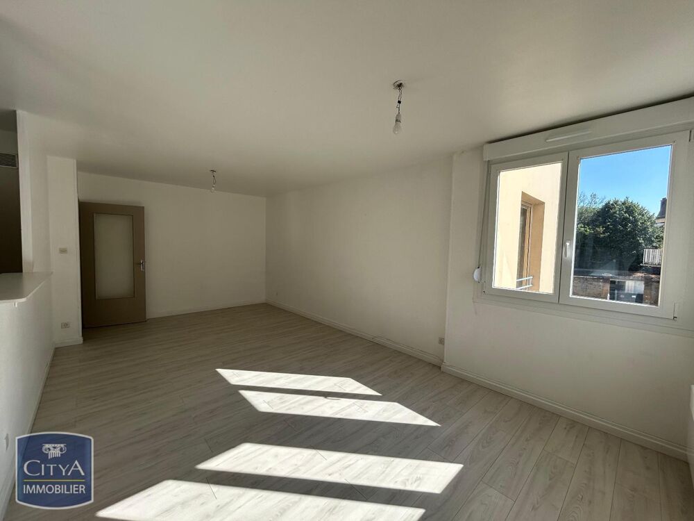 location Appartement - 3 pièce(s) - 82 m² Sedan (08200)