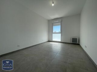 location Appartement - 2 pièce(s) - 40 m² Arles (13200)