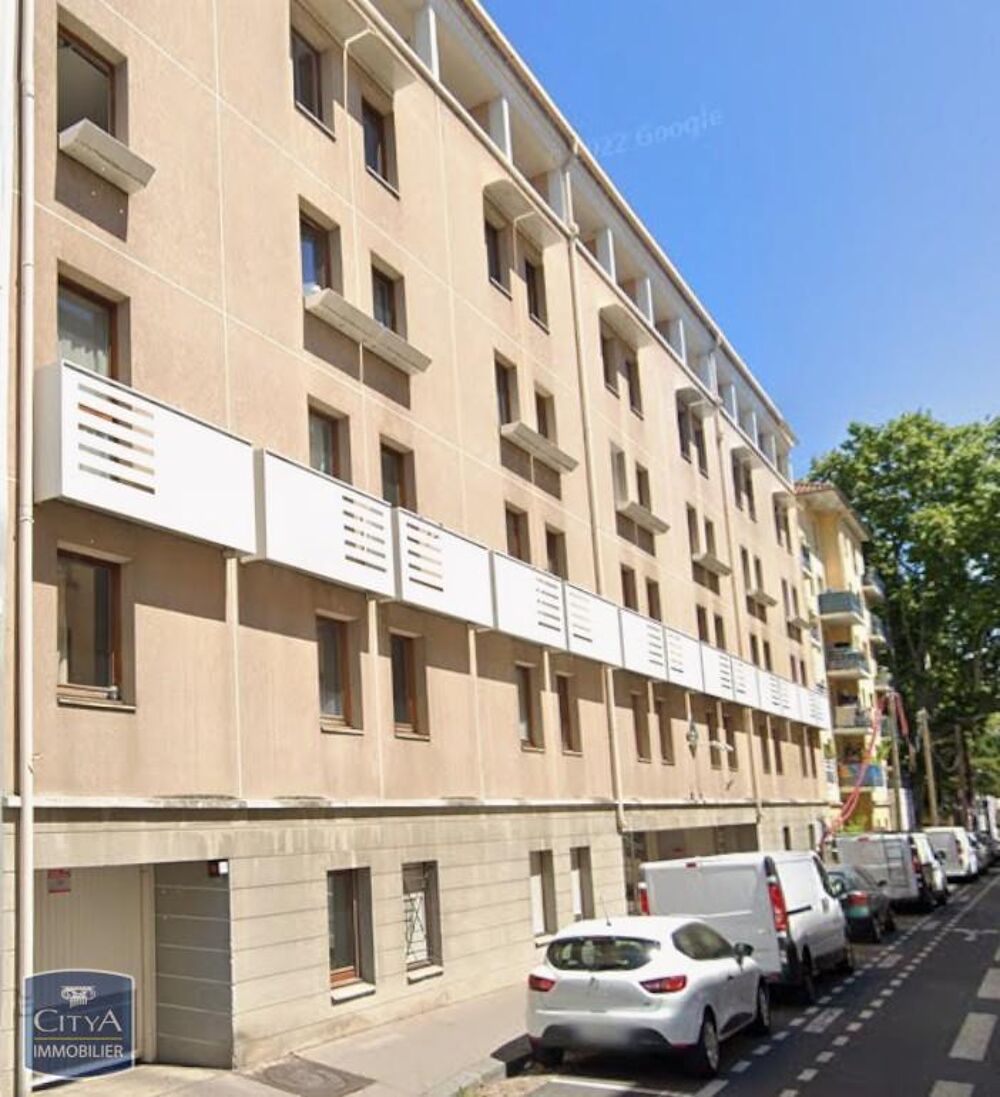 location Parking / Garage Lyon 9