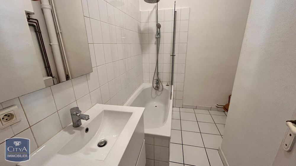 location Appartement - 1 pièce(s) - 48 m² Lyon 7