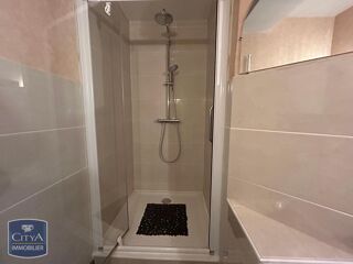  Appartement à louer 4 pièces 67 m²
