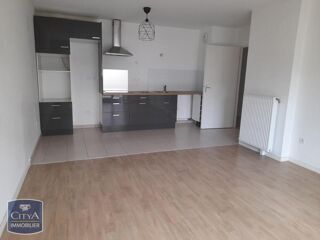  Appartement à louer 3 pièces 64 m²
