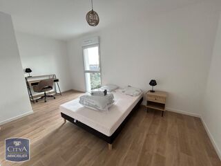  Appartement à louer 3 pièces 61 m²