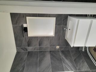  Appartement à louer 3 pièces 61 m²