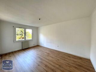  Appartement à louer 2 pièces 61 m²