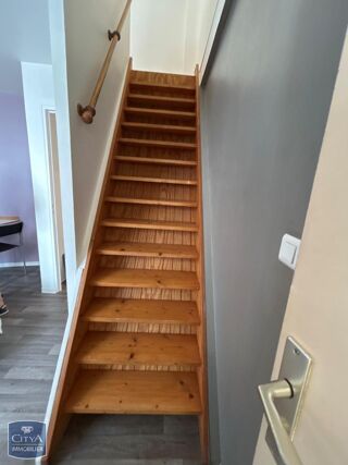  Appartement à louer 2 pièces 27 m²
