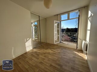  Appartement à louer 3 pièces 60 m²
