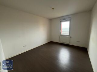 location Appartement - 2 pièce(s) - 51 m² Louvroil (59720)