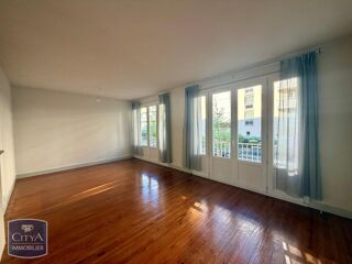  Appartement à louer 4 pièces 85 m²