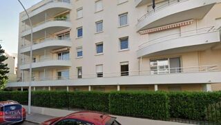  Appartement à louer 1 pièce 32 m²
