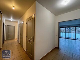  Appartement � louer 4 pi�ces 102 m�