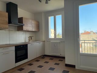  Appartement � louer 4 pi�ces 87 m�