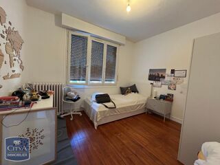  Appartement à louer 4 pièces 89 m²