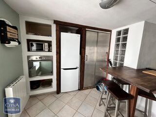  Appartement à louer 3 pièces 80 m²