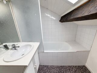  Appartement à louer 2 pièces 53 m²