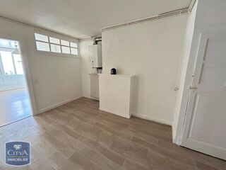  Appartement à louer 3 pièces 61 m²