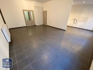  Appartement � louer 4 pi�ces 117 m�