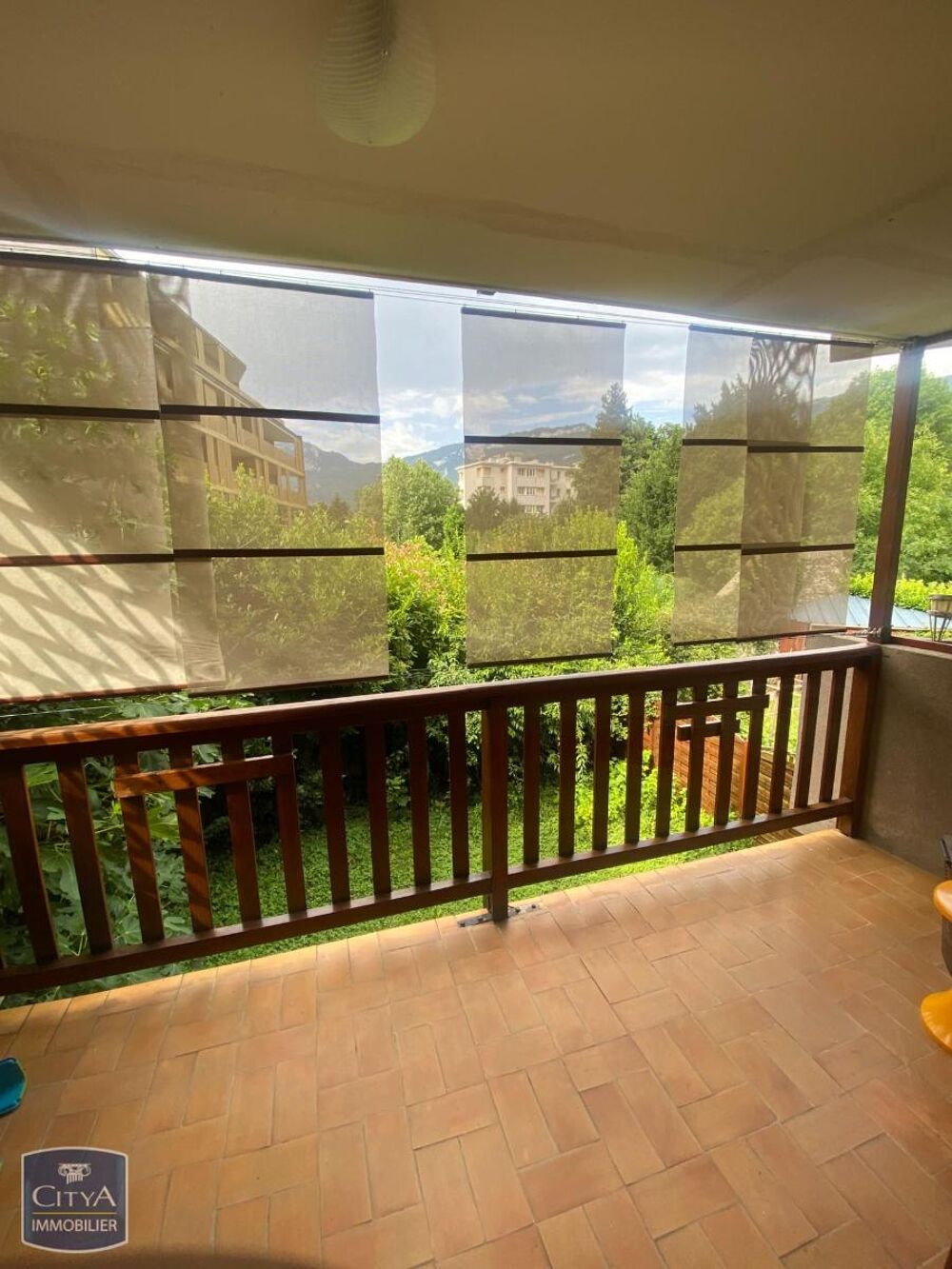 location Appartement - 3 pièce(s) - 63 m² Saint-Martin-le-Vinoux (38950)