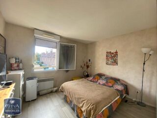  Appartement à louer 2 pièces 56 m²