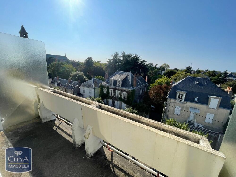 Administratif - À LOUER : Studio situé dans le quartier ....