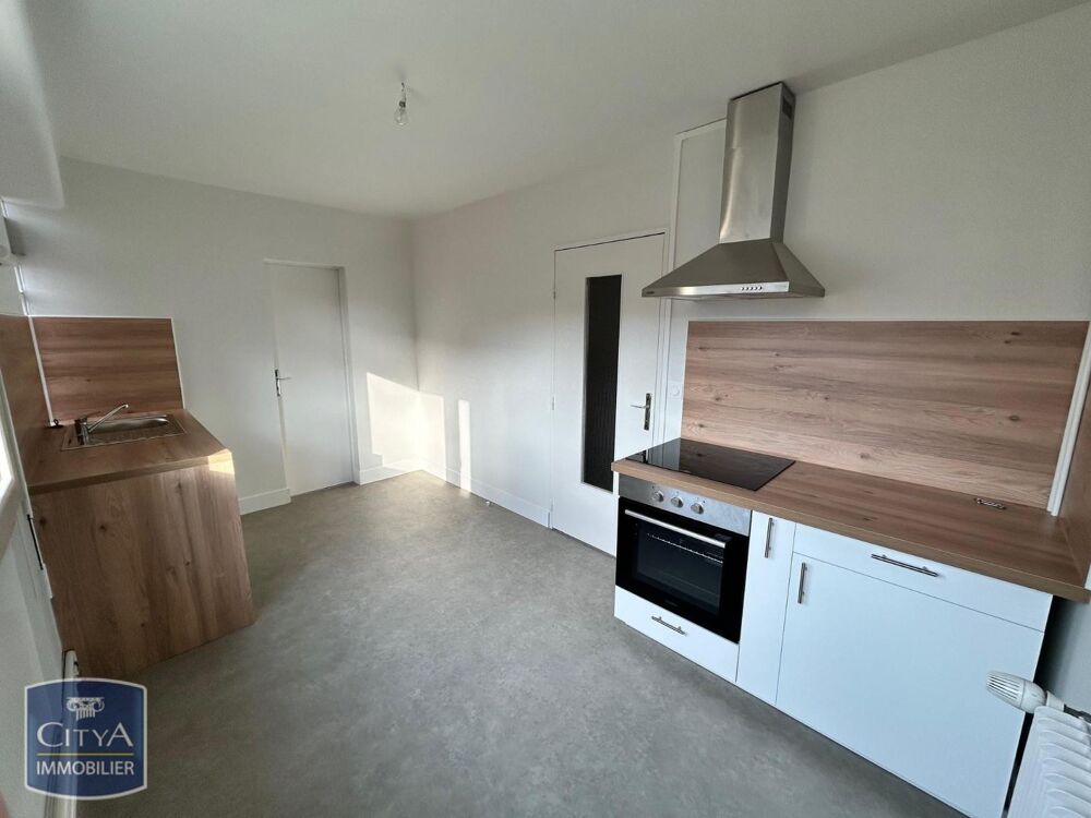 location Appartement - 3 pièce(s) - 76 m² Charleville-Mézières (08000)