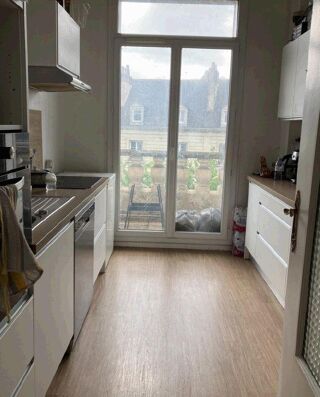  Appartement à louer 3 pièces 72 m²