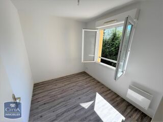  Appartement à louer 3 pièces 55 m²