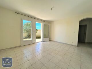  Appartement à louer 2 pièces 45 m²
