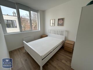  Appartement à louer 2 pièces 35 m²