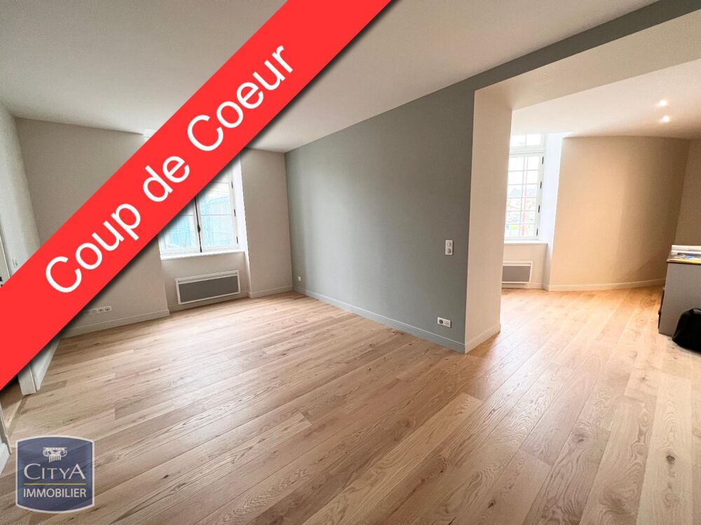 location Appartement - 2 pièce(s) - 57 m² Fontenay-le-Comte (85200)