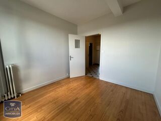 Appartement à louer 3 pièces 57 m²
