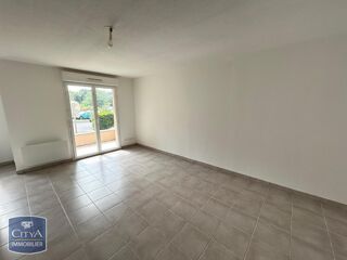  Appartement à louer 2 pièces 48 m²