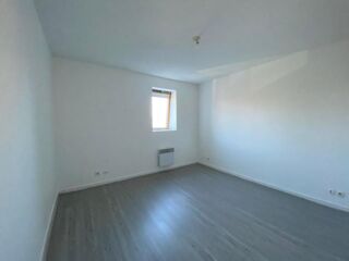  Appartement à louer 3 pièces 54 m²