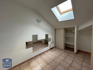  Appartement à louer 1 pièce 29 m²