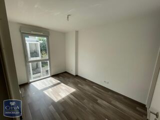  Appartement à louer 3 pièces 68 m²