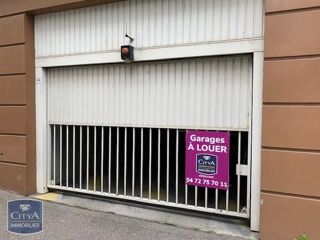  Parking / Garage � louer 