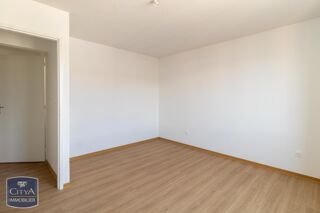  Appartement à louer 3 pièces 71 m²