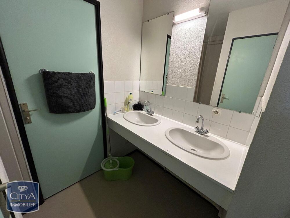 location Appartement - 1 pièce(s) - 12 m² Poitiers (86000)