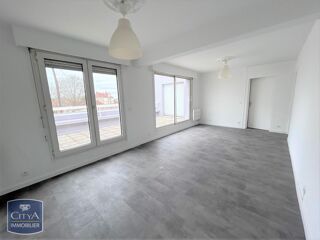  Appartement à louer 4 pièces 71 m²